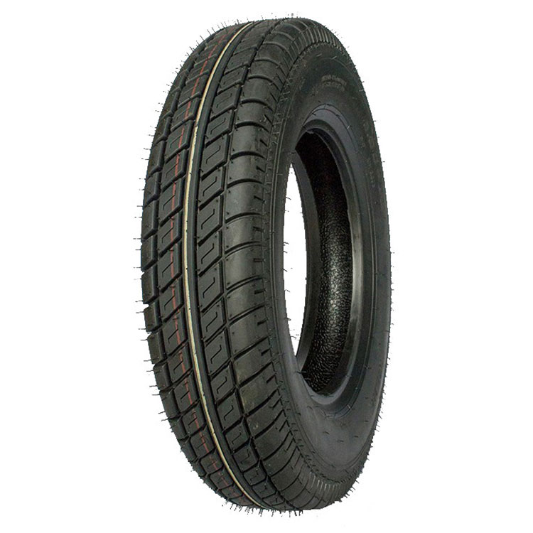 Céimeanna suiteála Tricycle Tire: